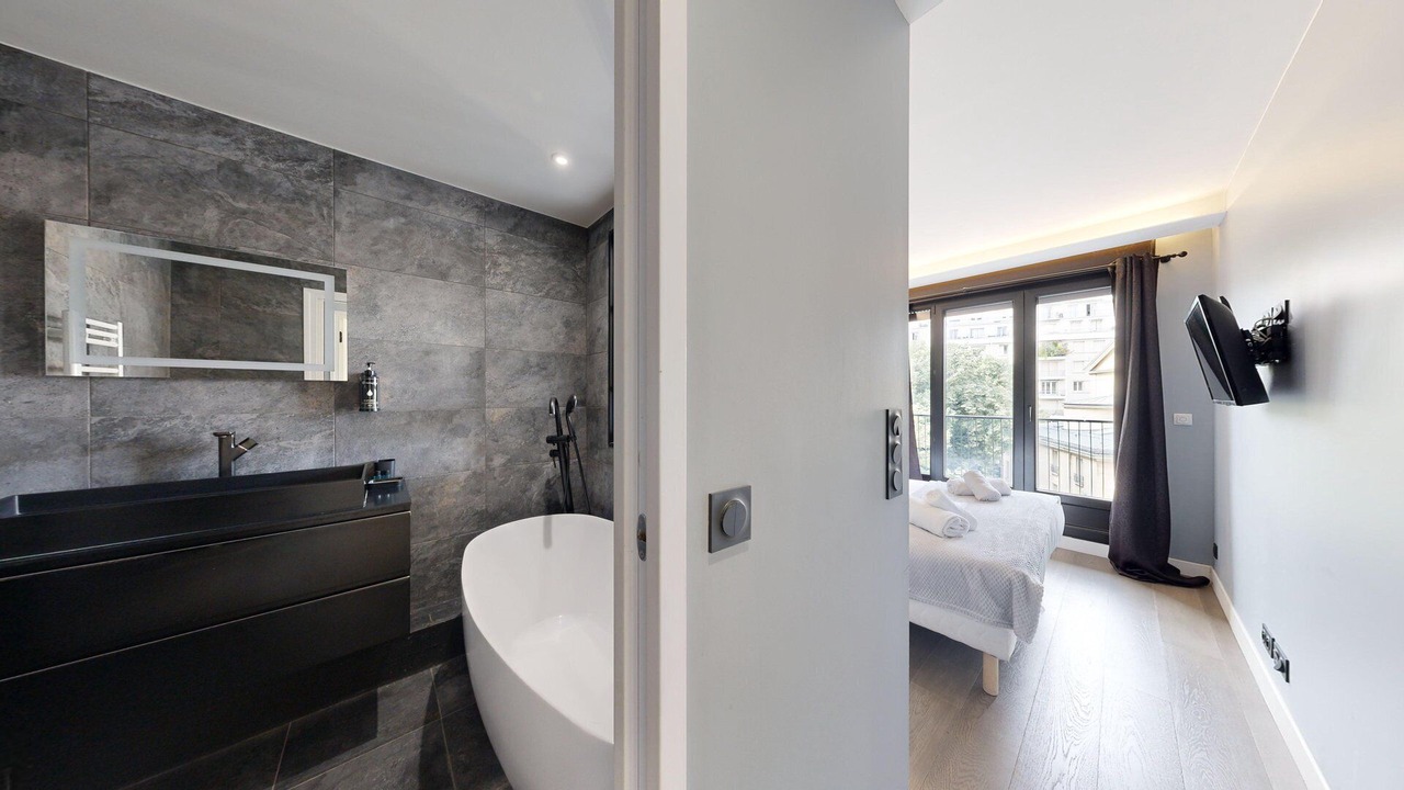Photo of Bathroom in Grenelle