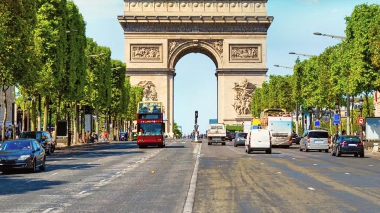 Photo of Others in Grenelle