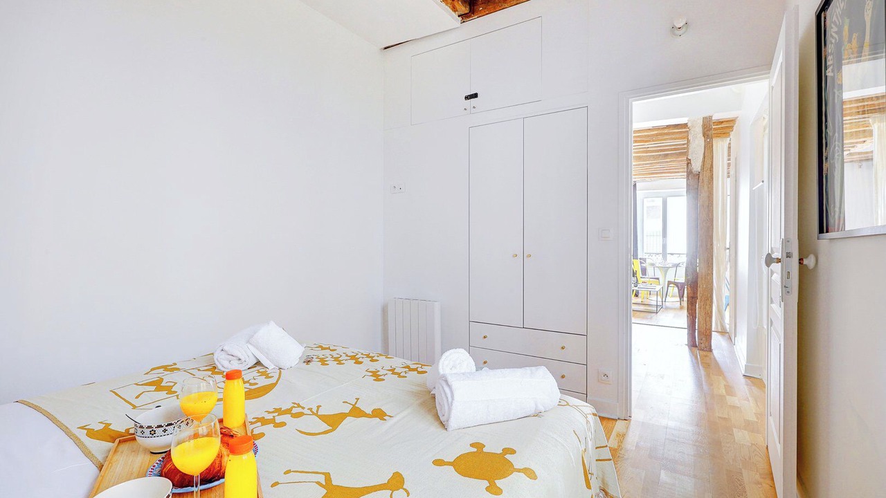 Photo of Bedroom in Arts-et-Metiers