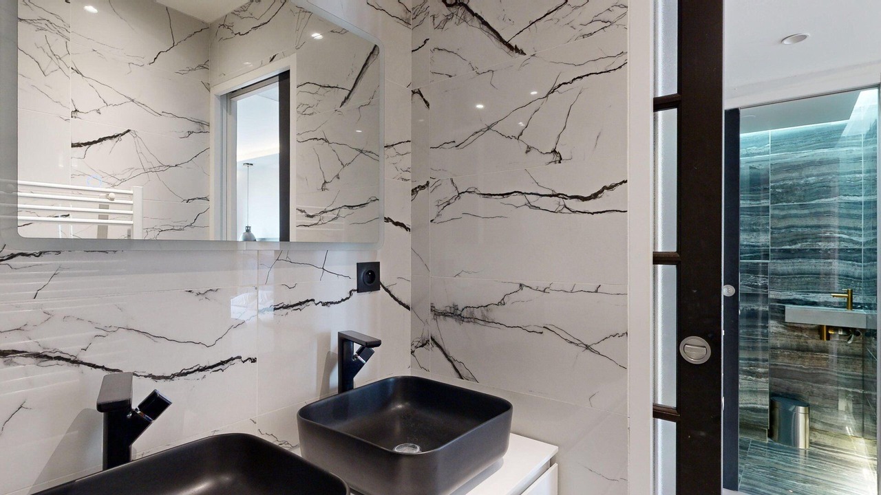 Photo of Bathroom in 15th Arrondissement
