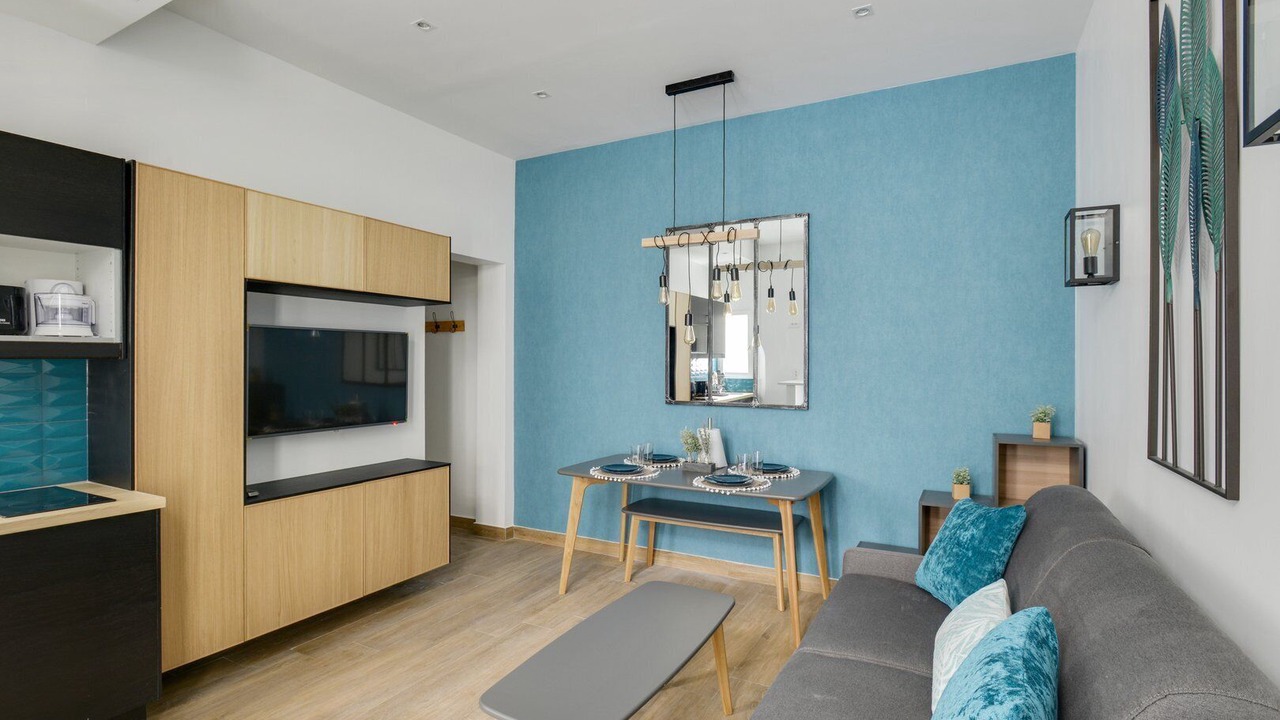 Photo of Livingroom in 12th Arrondissement