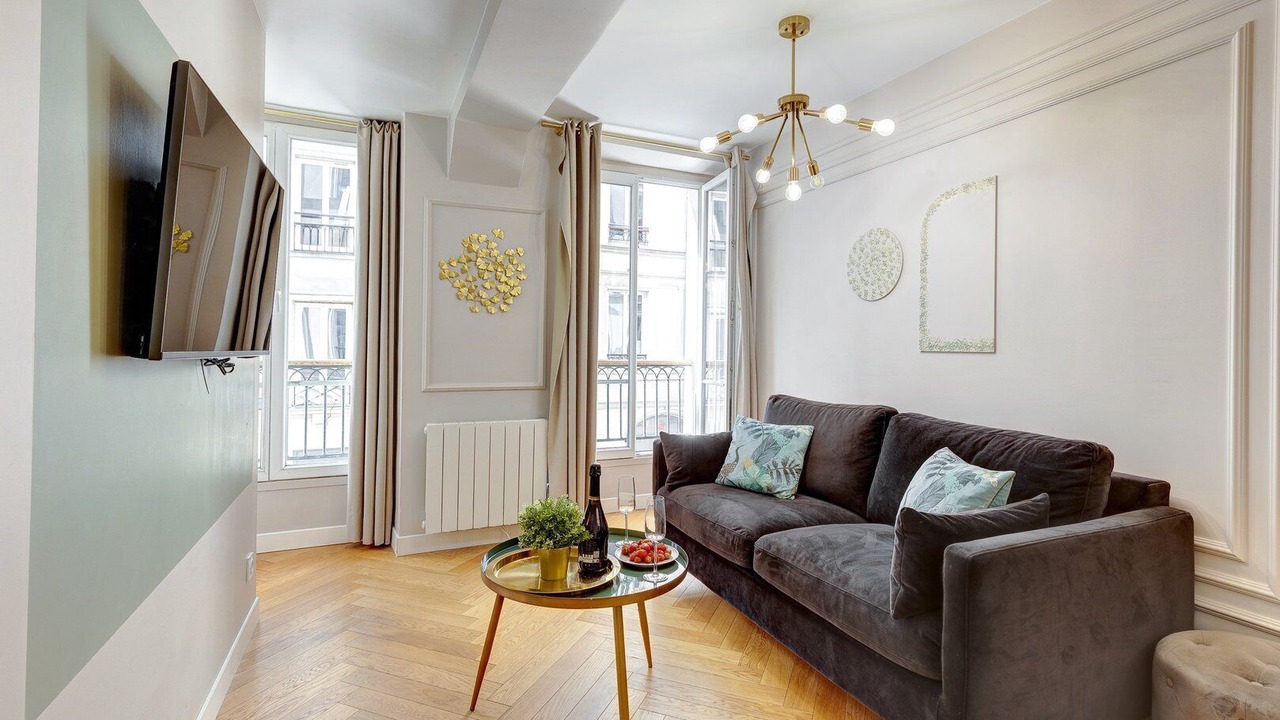 Photo of Livingroom in Arts-et-Metiers