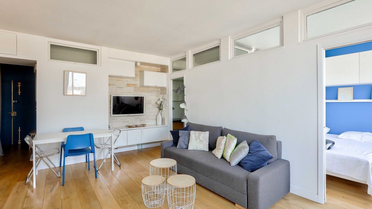 Photo of Livingroom in Notre-Dame-des-Champs