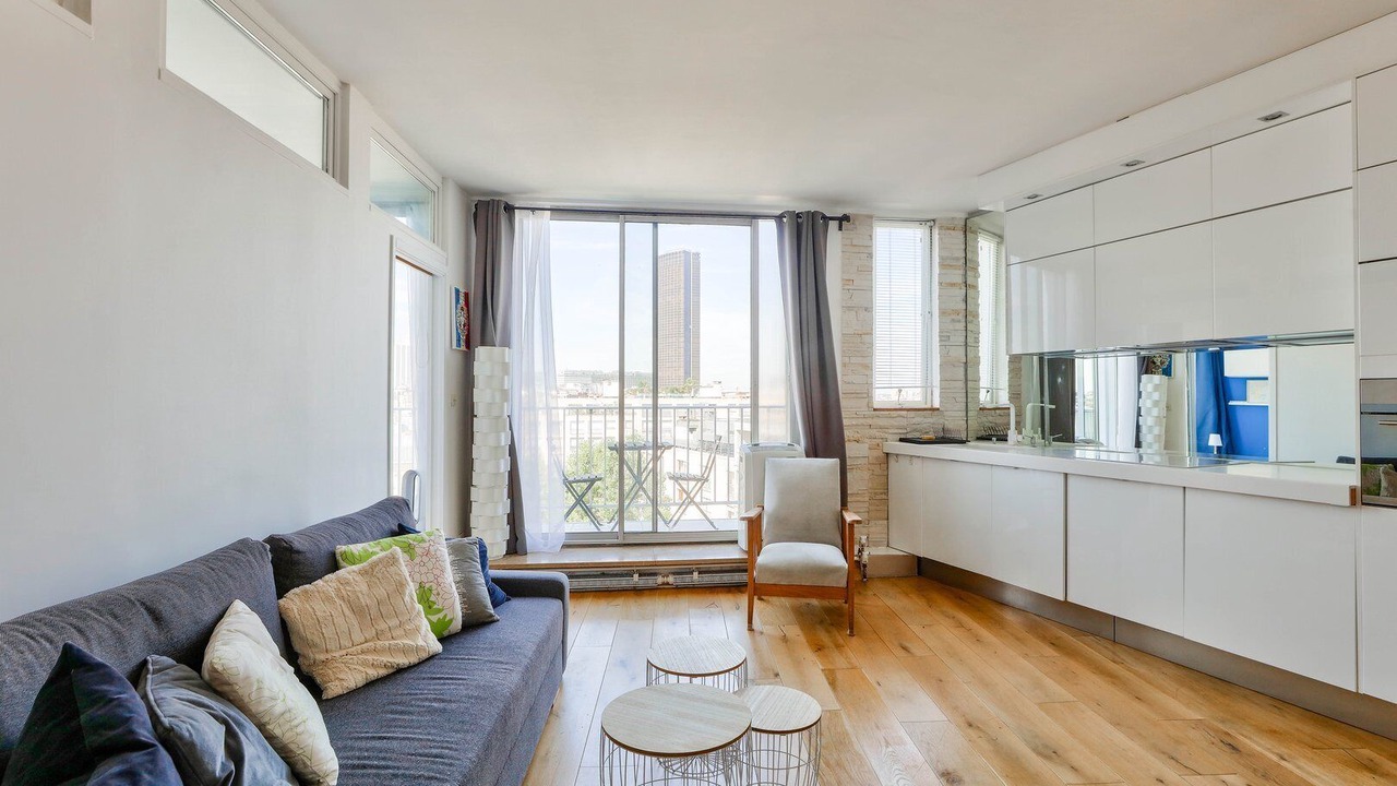 Photo of Livingroom in Notre-Dame-des-Champs