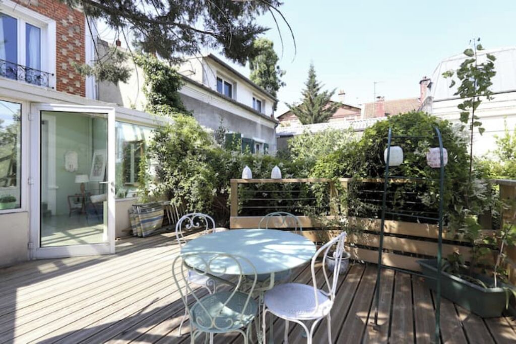 Photo of Outdoor in Suresnes