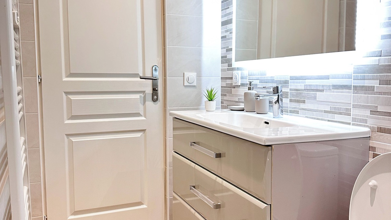 Photo of Bathroom in Aulnay-sous-Bois