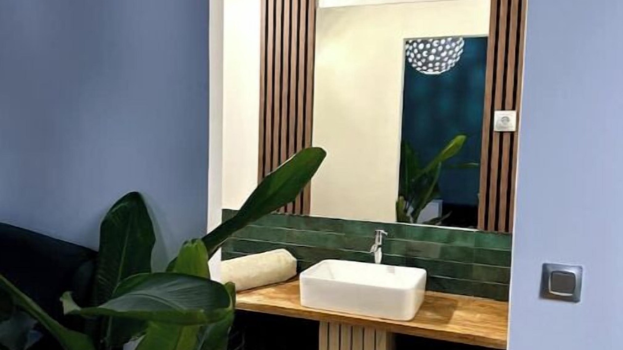 Photo of Bathroom in Puteaux
