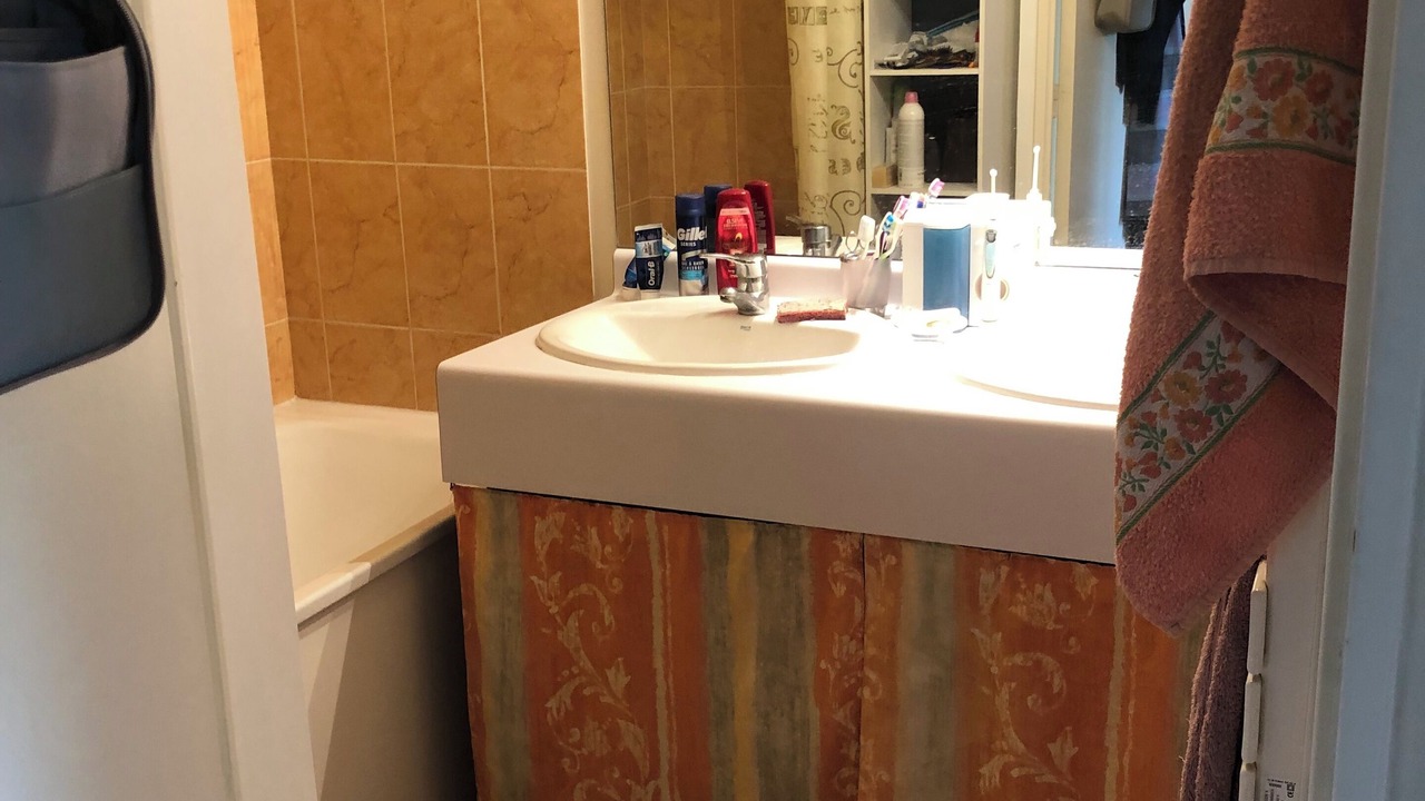Photo of Bathroom in Asnieres-sur-Seine