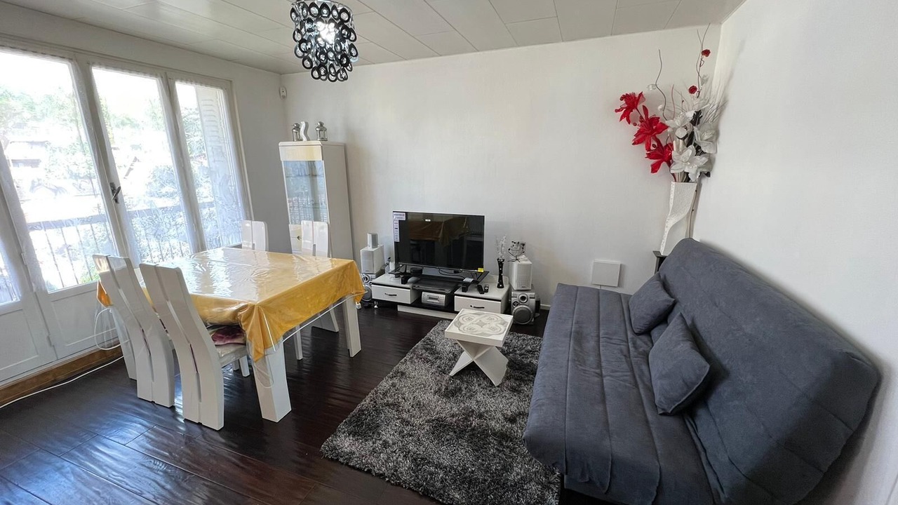 Photo of Livingroom in Noisy-le-Sec