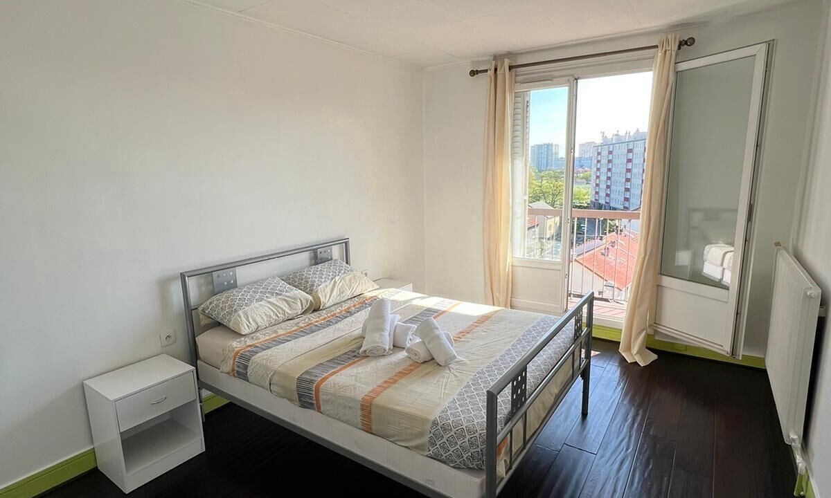 Photo of Bedroom in Noisy-le-Sec
