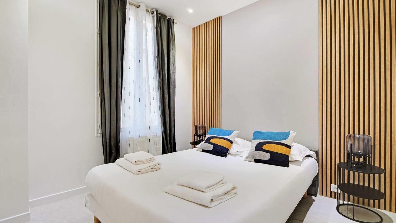 Photo of Bedroom in Arts-et-Metiers
