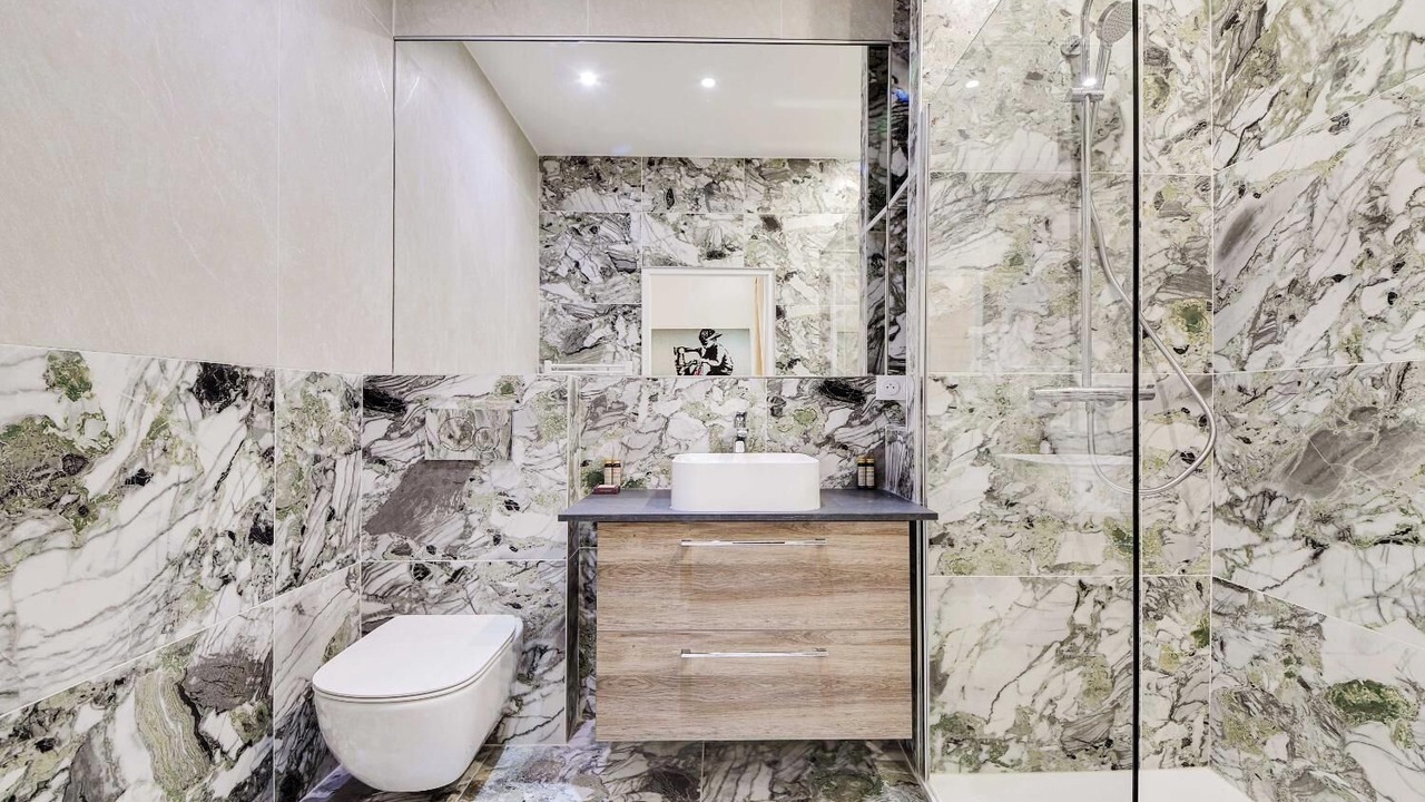 Photo of Bathroom in Arts-et-Metiers