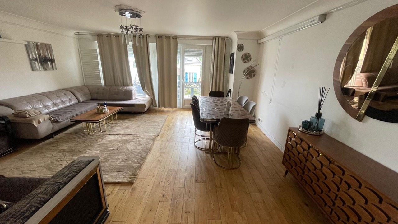 Photo of Livingroom in Alouettes