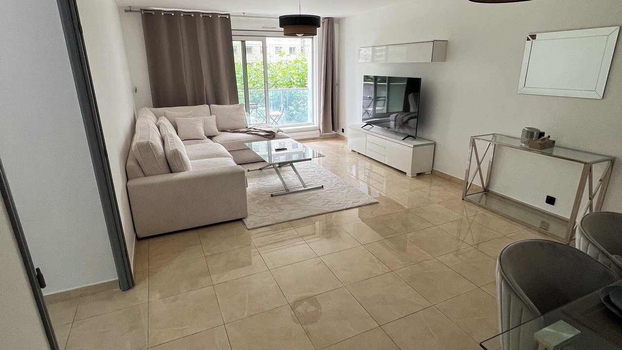Photo of Livingroom in Gambetta