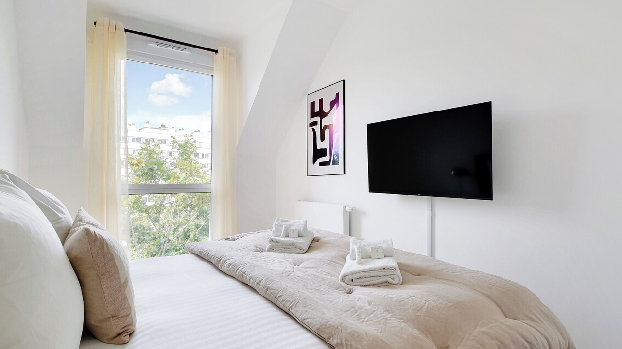 Photo of Bedroom in Clichy