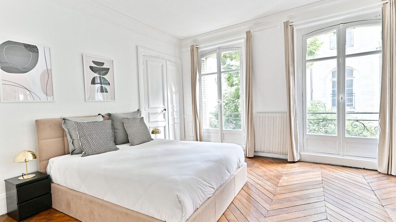 Photo of Bedroom in Marais