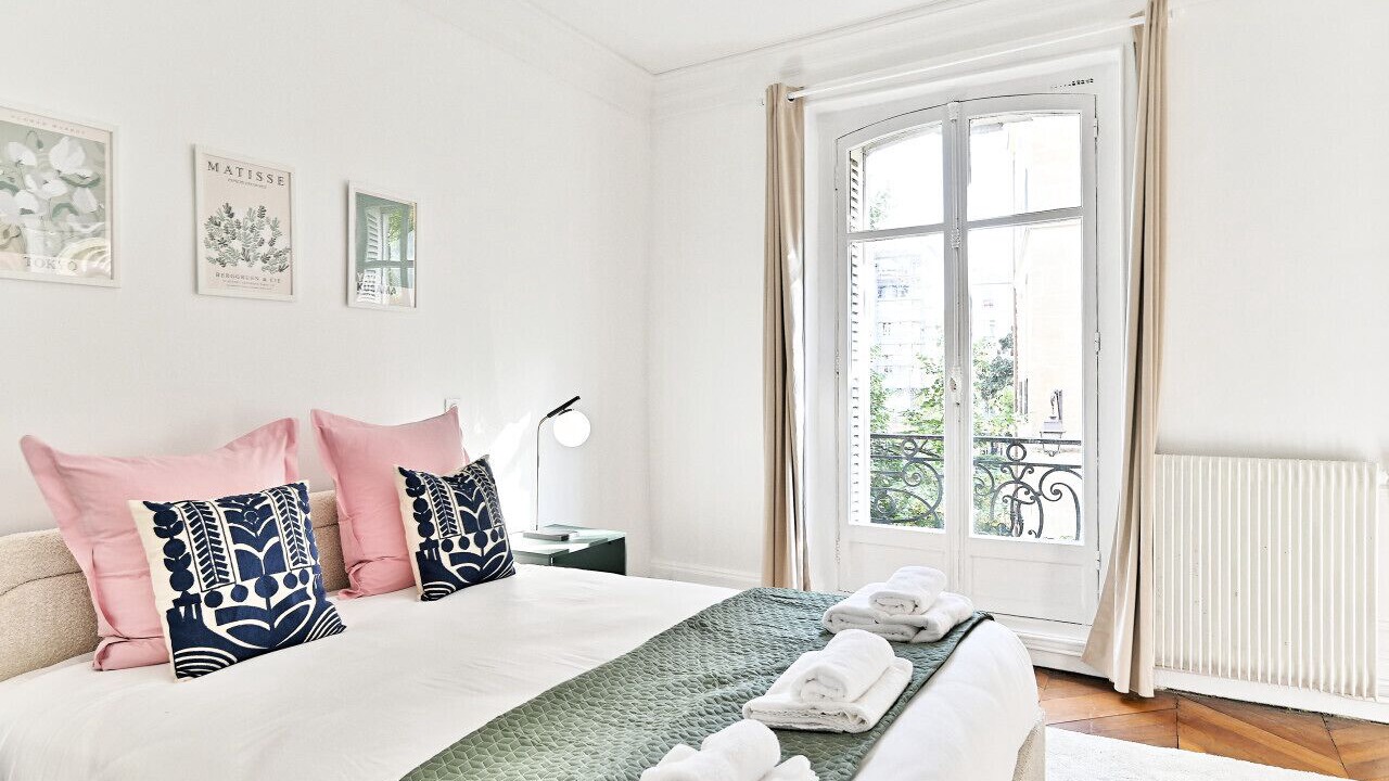 Photo of Bedroom in Marais
