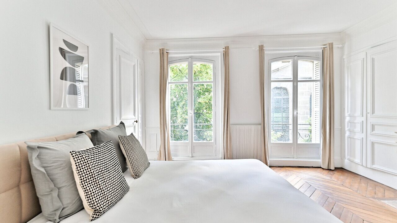 Photo of Bedroom in Marais