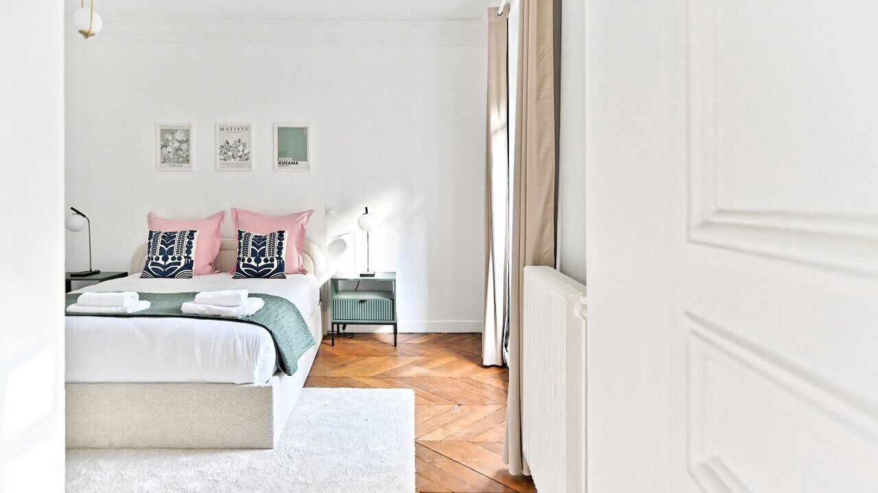Photo of Bedroom in Marais