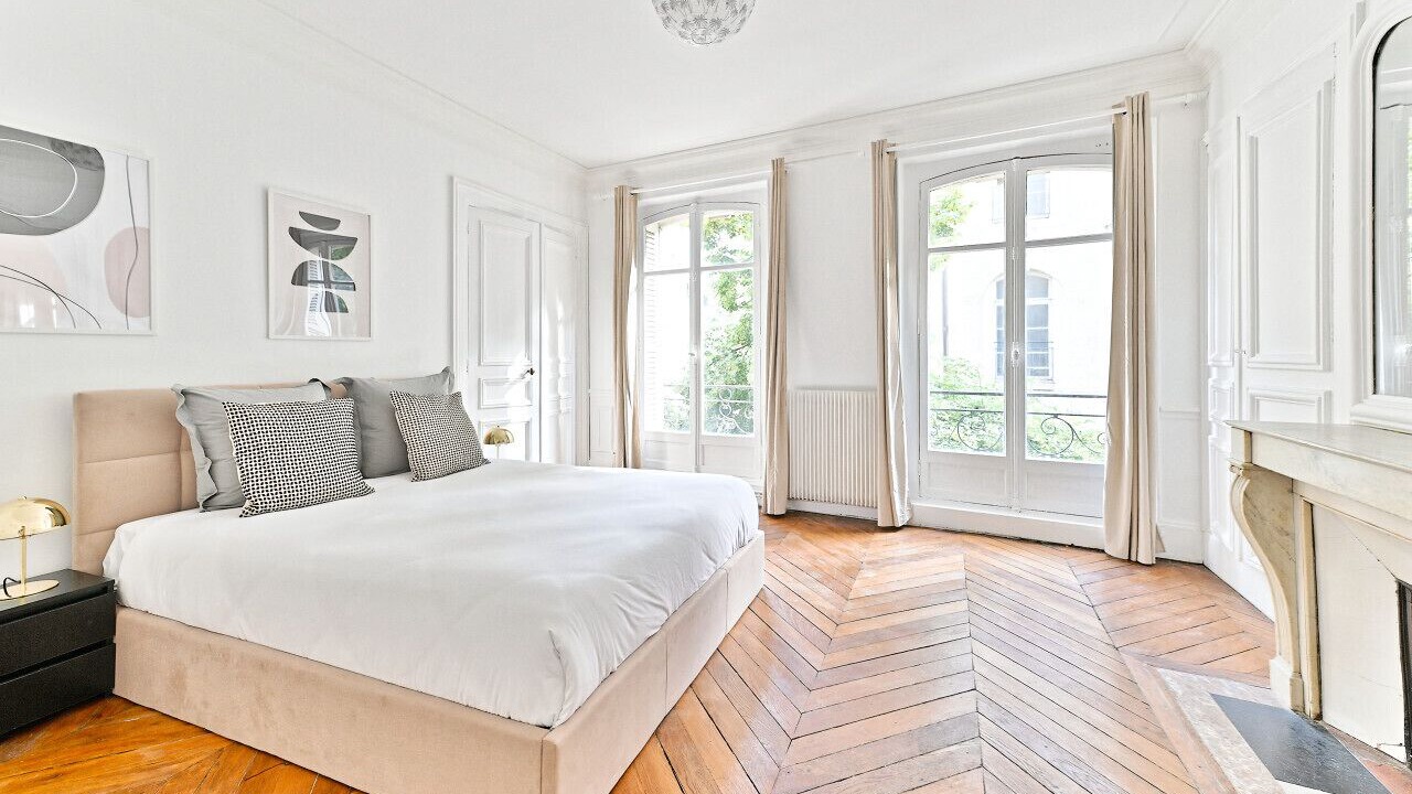 Photo of Bedroom in Marais