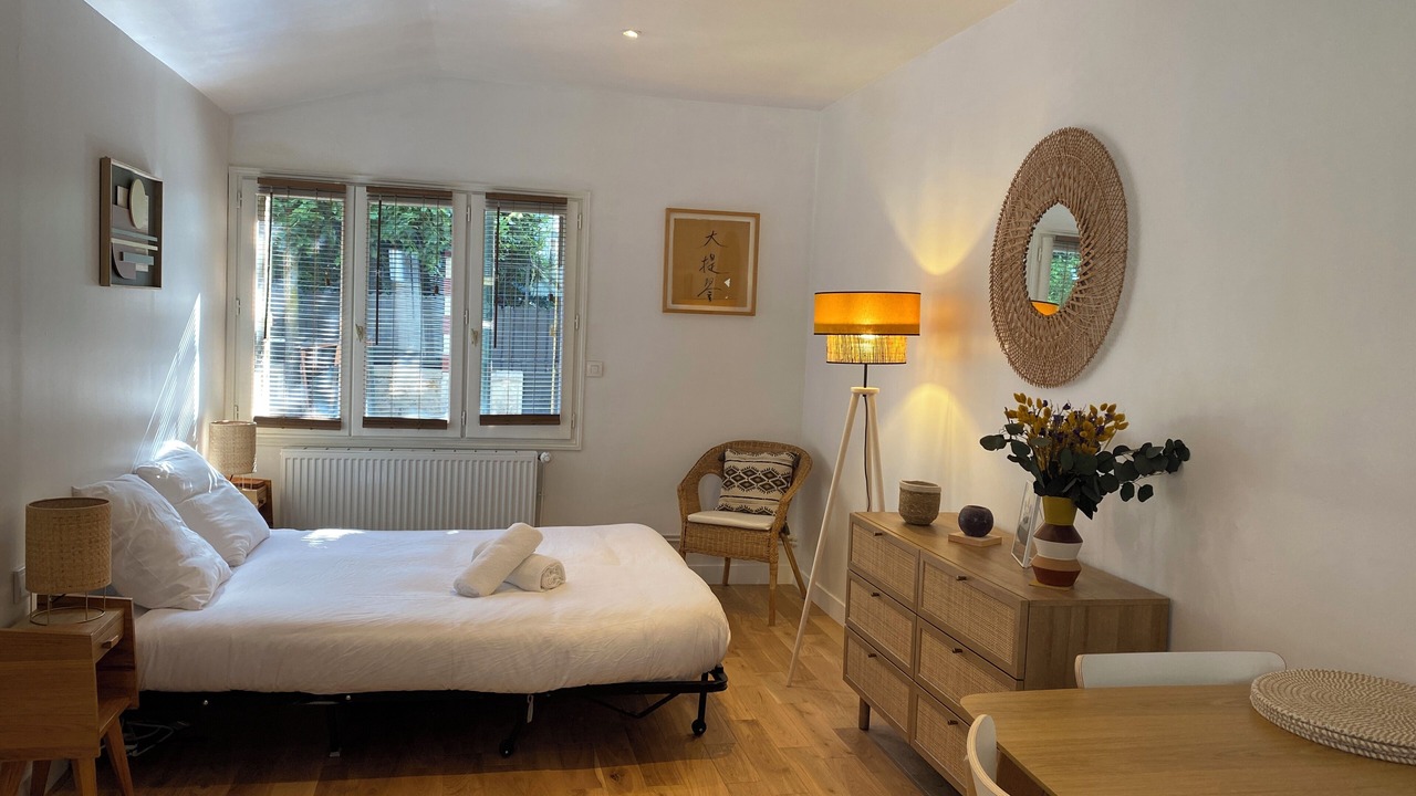 Photo of Bedroom in Joinville-le-Pont