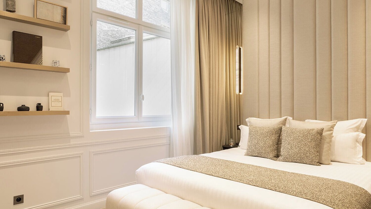 Photo of Bedroom in Chaillot