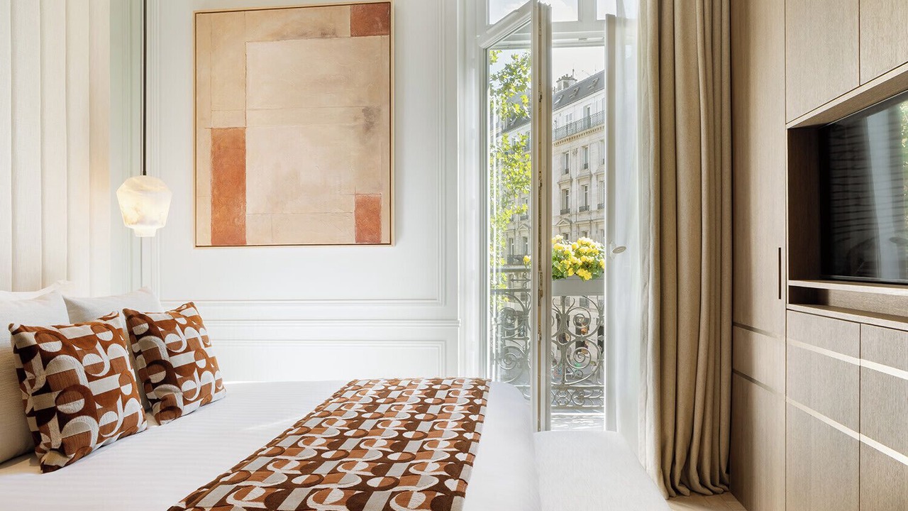 Photo of Bedroom in Chaillot