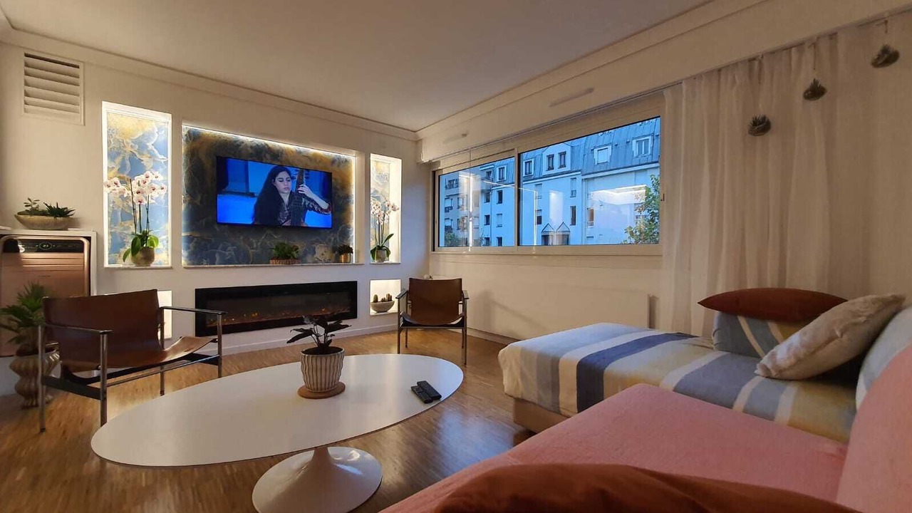 Photo of Livingroom in Hopital Saint-Louis