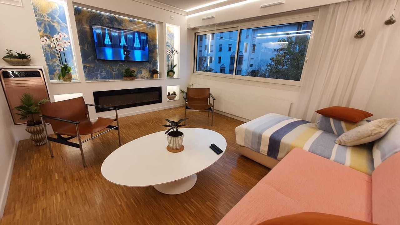 Photo of Livingroom in Hopital Saint-Louis