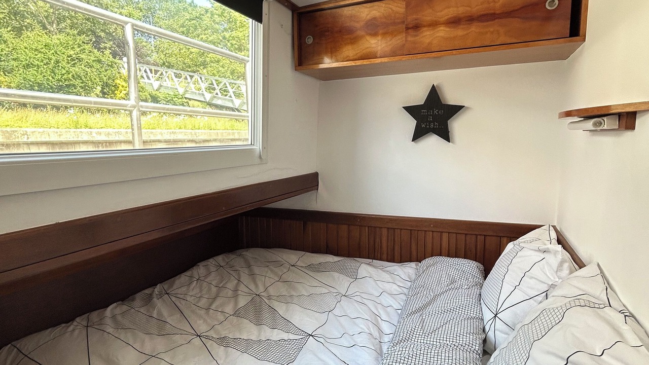 Photo of Bedroom in Asnieres-sur-Seine