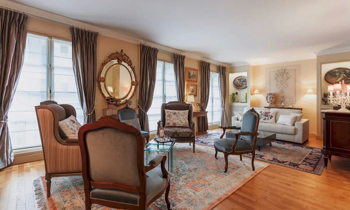Photo of Livingroom in 4th Arrondissement