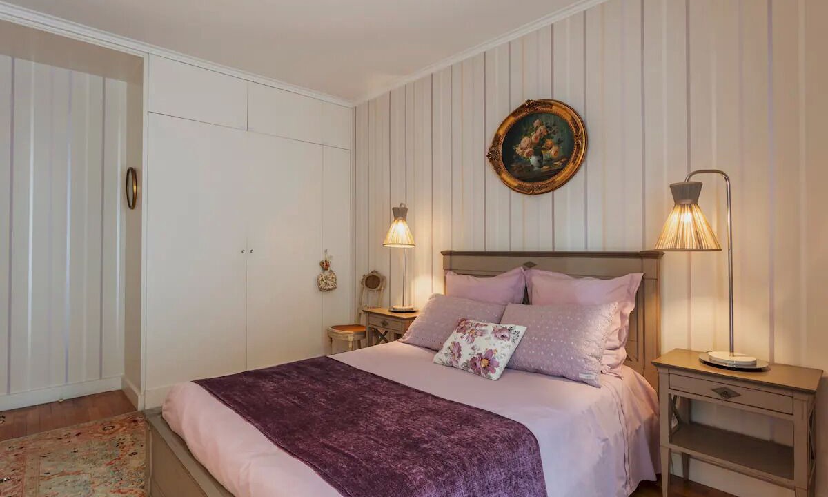 Photo of Bedroom in 4th Arrondissement
