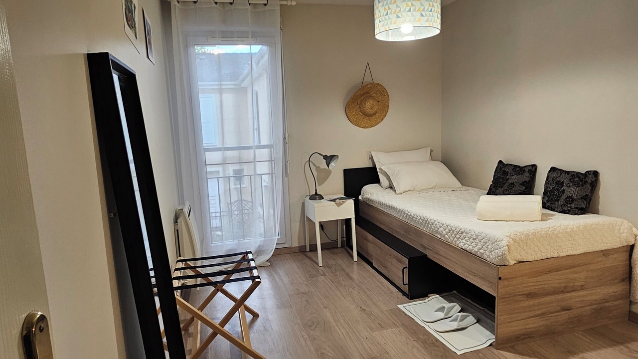 Photo of Bedroom in Bondy