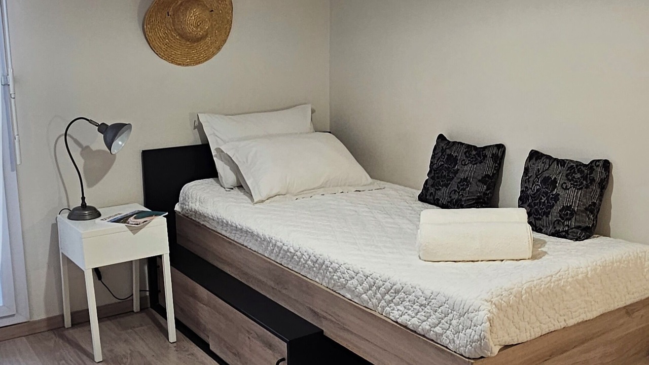 Photo of Bedroom in Bondy