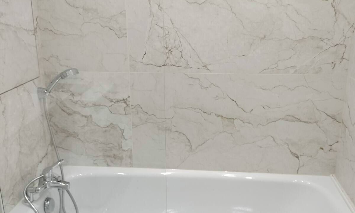 Photo of Bathroom in Combat