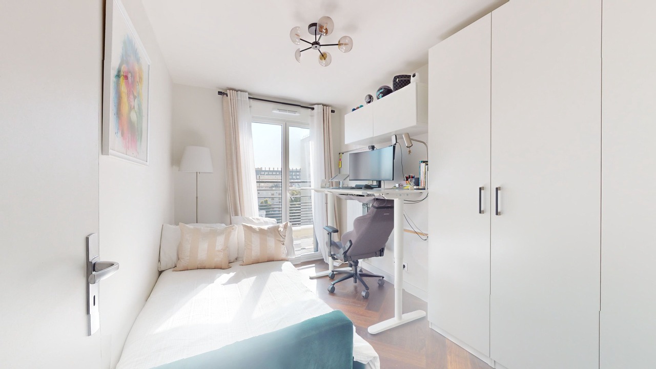 Photo of Bedroom in Asnieres-sur-Seine