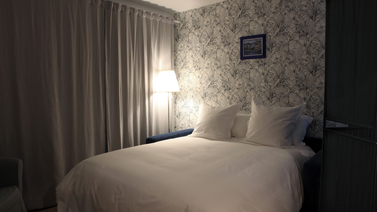 Photo of Bedroom in Les Puces de Saint-Ouen