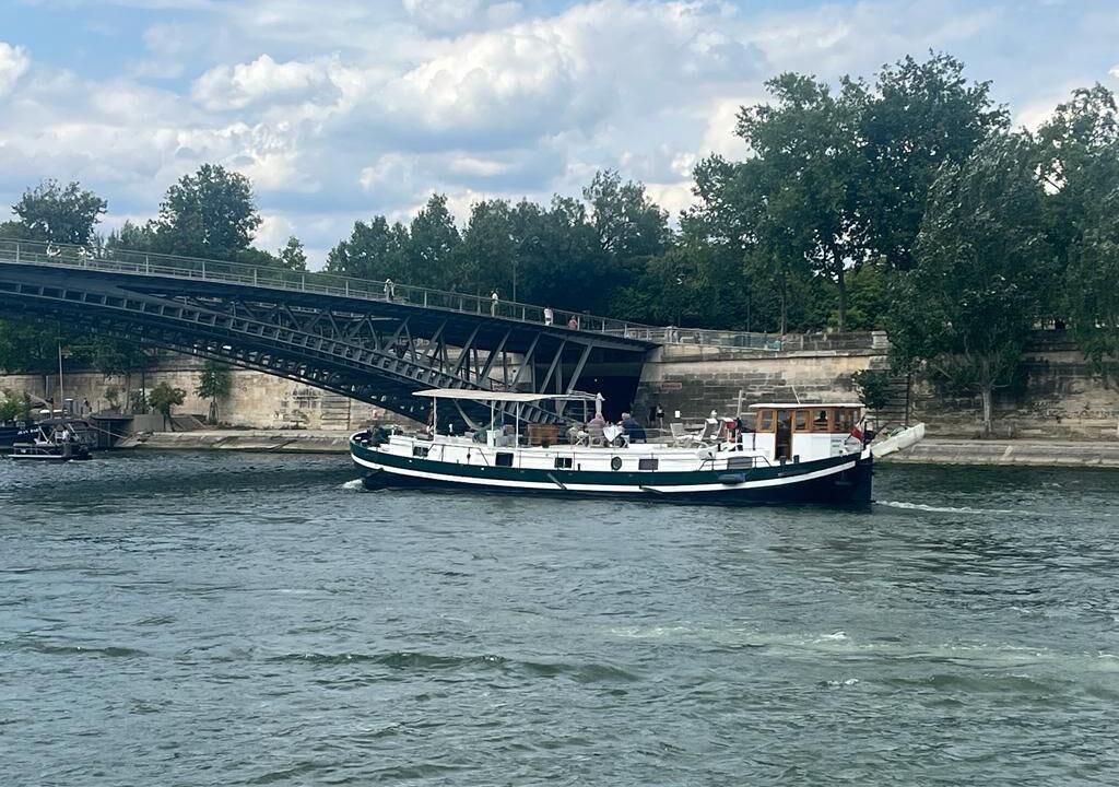 Photo of Others in Asnieres-sur-Seine