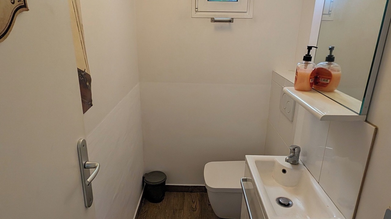 Photo of Bathroom in Bry-sur-Marne
