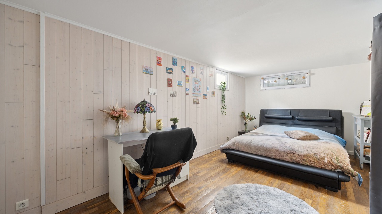 Photo of Bedroom in Plateau - Mont-Valerien
