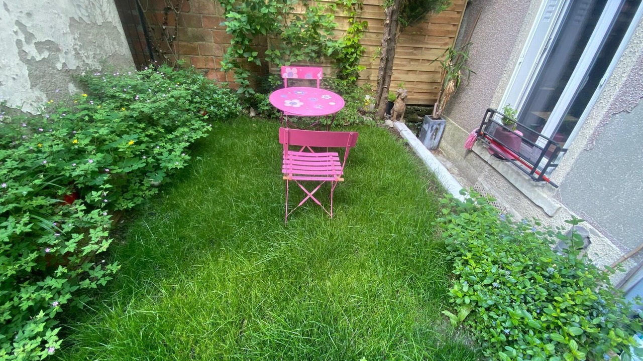 Photo of Patio Balcony in Les Lilas