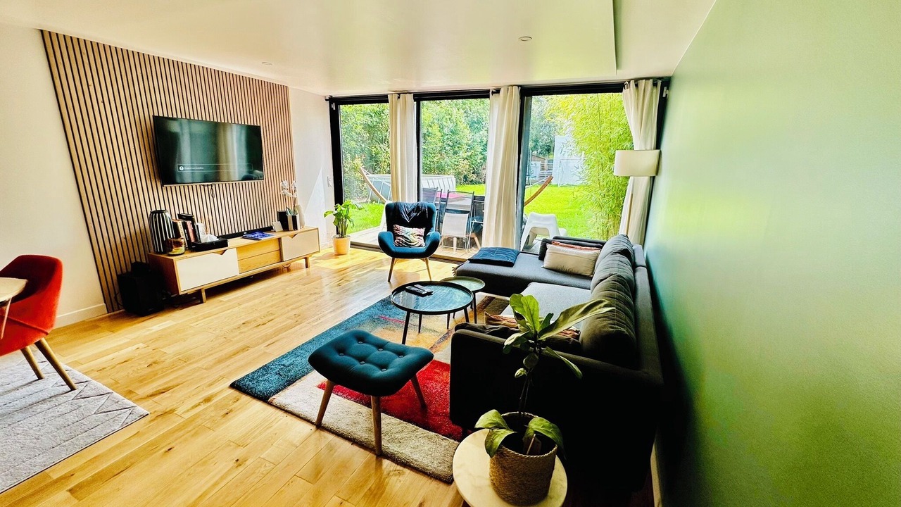 Photo of Livingroom in Saint-Cloud