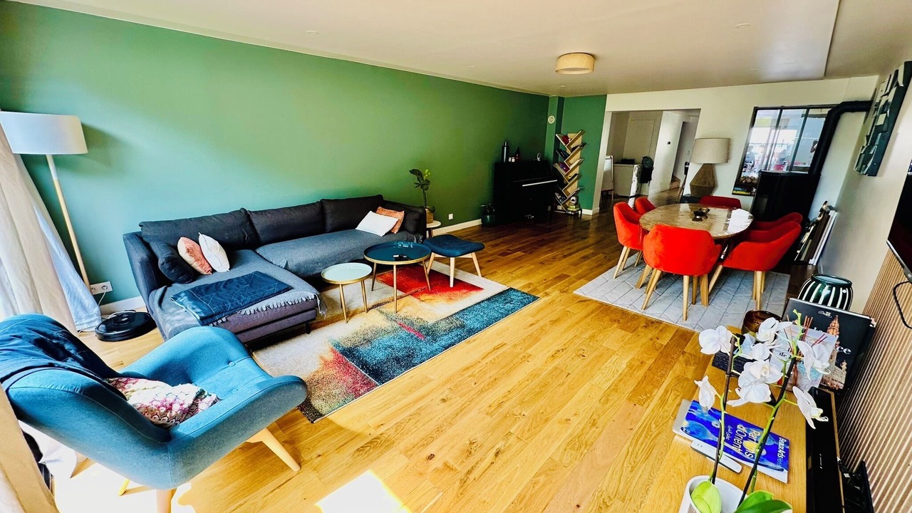 Photo of Livingroom in Saint-Cloud