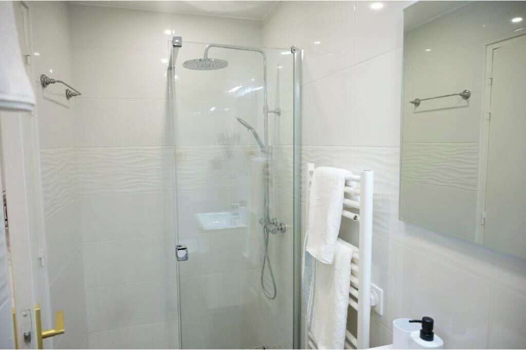 Photo of Bathroom in Noisy-le-Sec