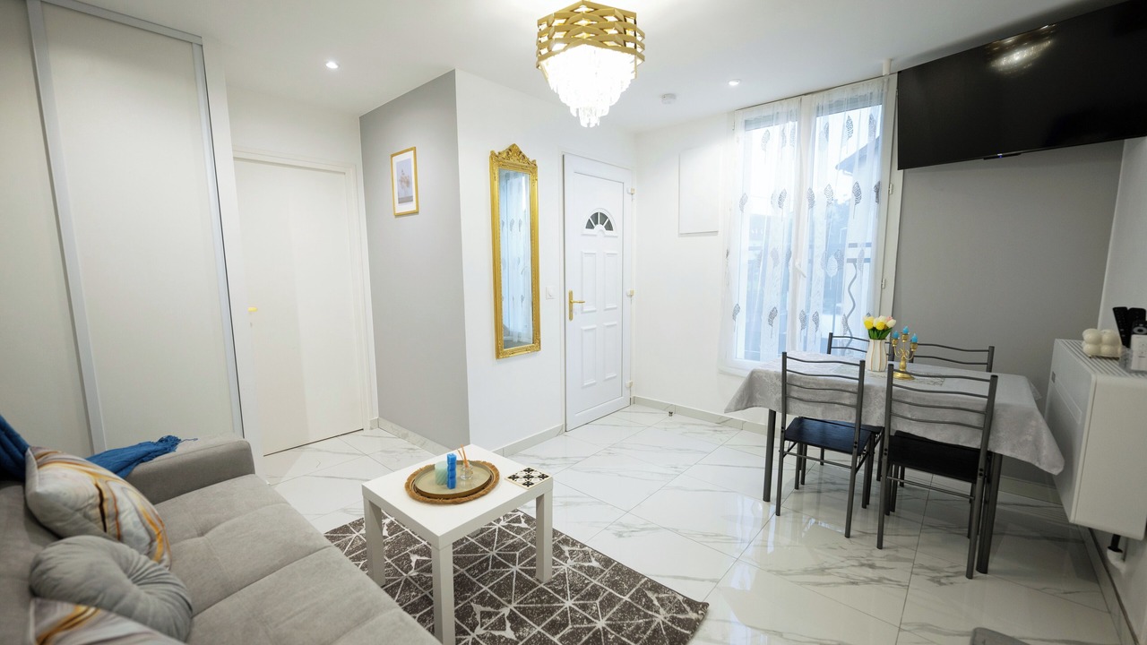 Photo of Livingroom in Noisy-le-Sec