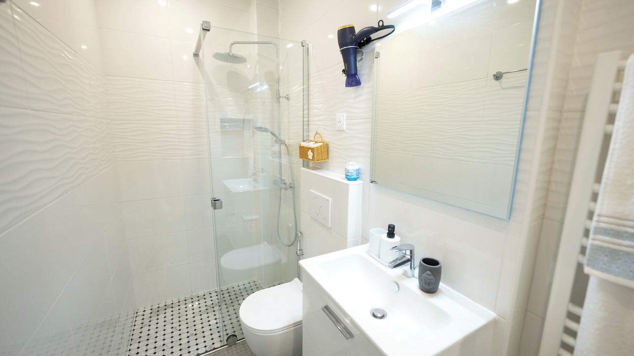 Photo of Bathroom in Noisy-le-Sec