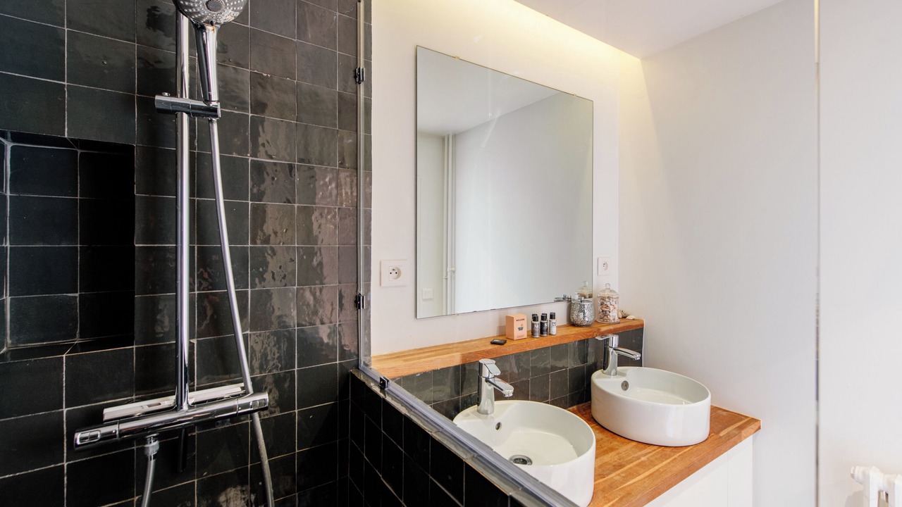 Photo of Bathroom in 12th Arrondissement
