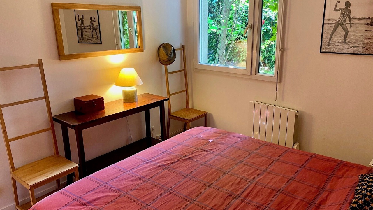 Photo of Bedroom in Saint-Fargeau