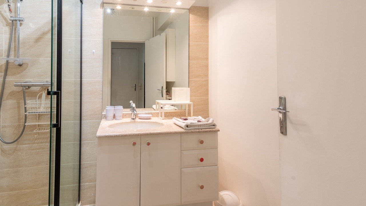Photo of Bathroom in Le Perreux-sur-Marne