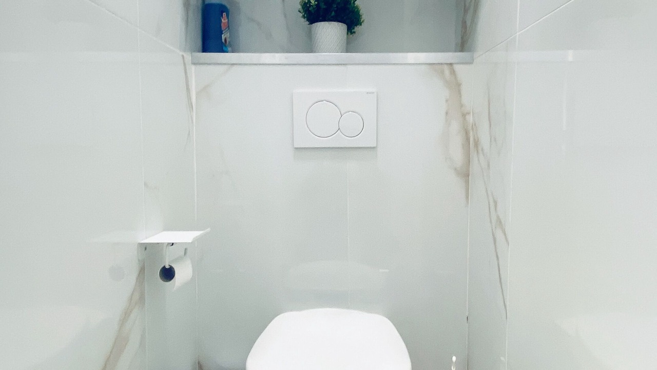 Photo of Bathroom in Quartier de la Folie-Mericourt